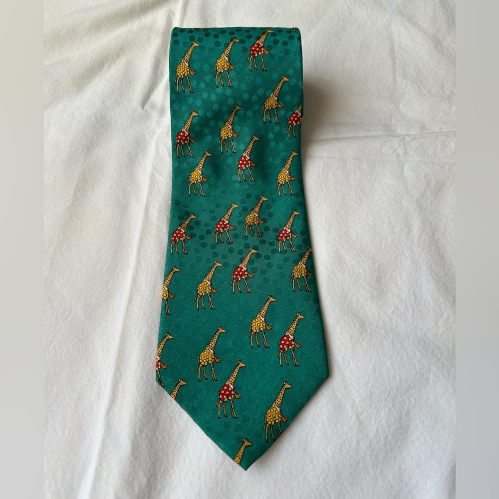 Paul Fredrick Giraffe Design